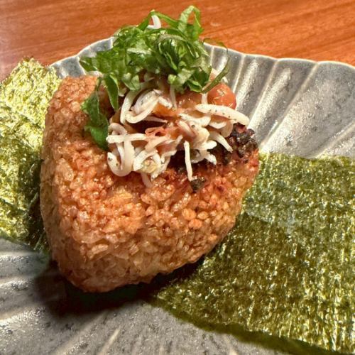 焼きおにぎり　～南高梅しらす和え～