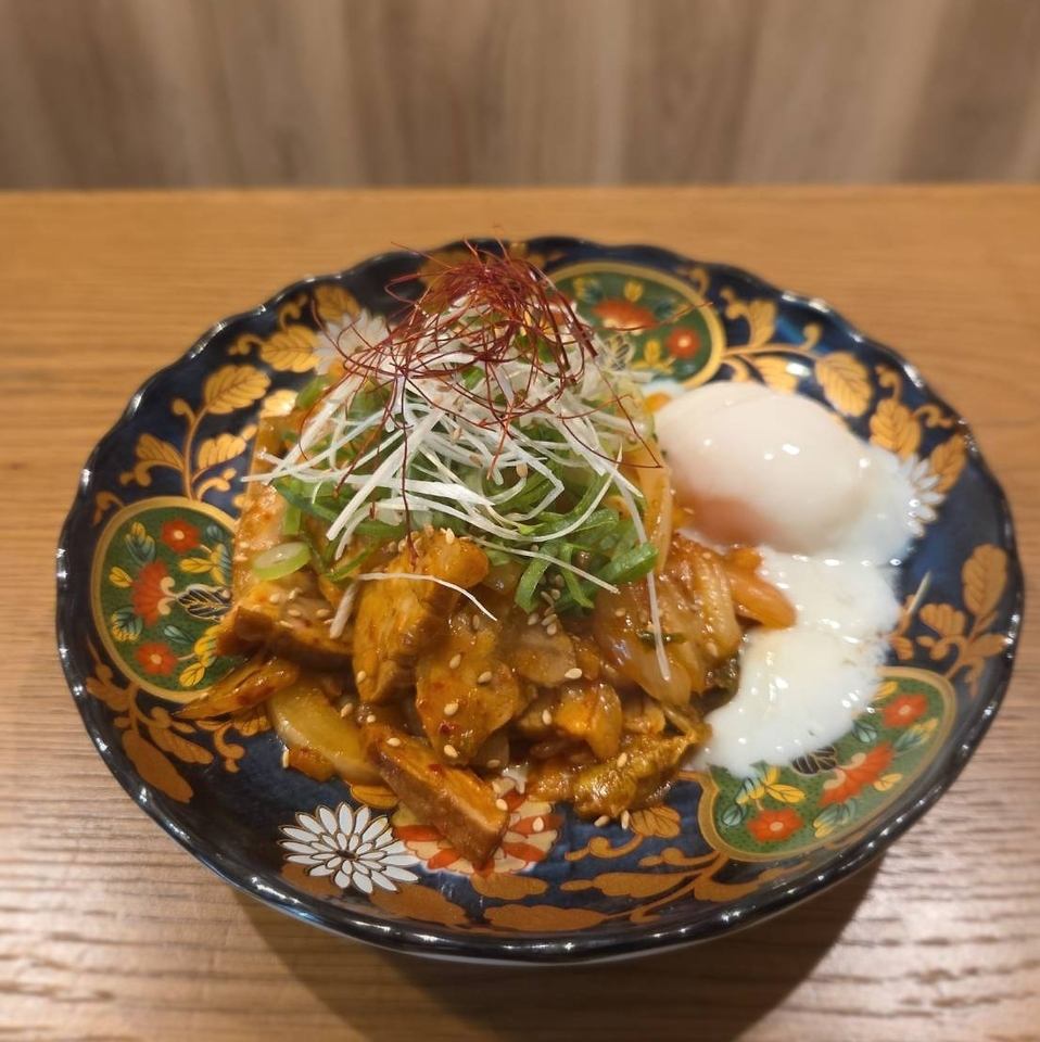 エキニシのとびきりおしゃれな韓国料理店。男女問わず大人気です