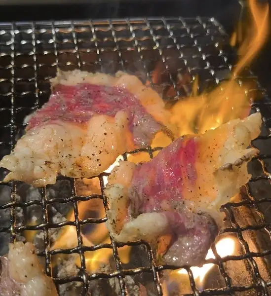 炭火　和牛コウネ