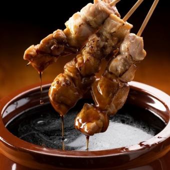 【3時間飲み放題付き/9品】地鶏鍋・地鶏たたき・焼き鳥串など地鶏を堪能『関脇コース』3980円