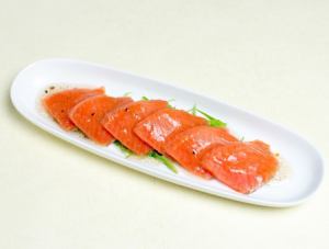 Salmon carpaccio