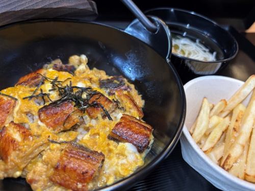 うな玉丼