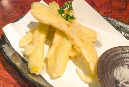 Island shallot tempura (miso or salt)