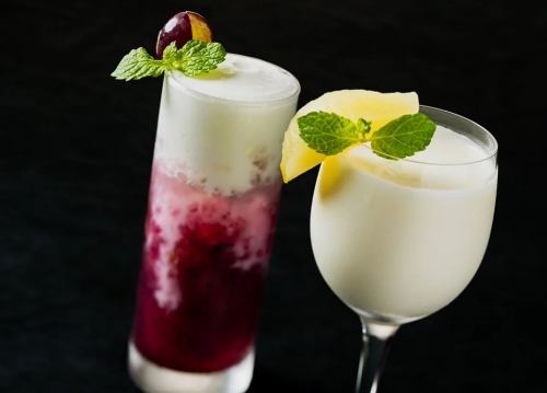 Two types of cocktails suitable for the fruitful autumn
