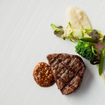【アニバーサリーディナー】オマール海老や特上黒毛和牛フィレ肉をコース仕立てで。＜一輪花付＞