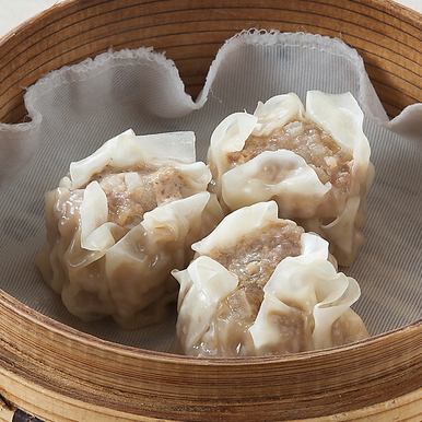 Meat dumplings (3 pieces)