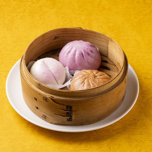 Colorful steamed buns (3 types)