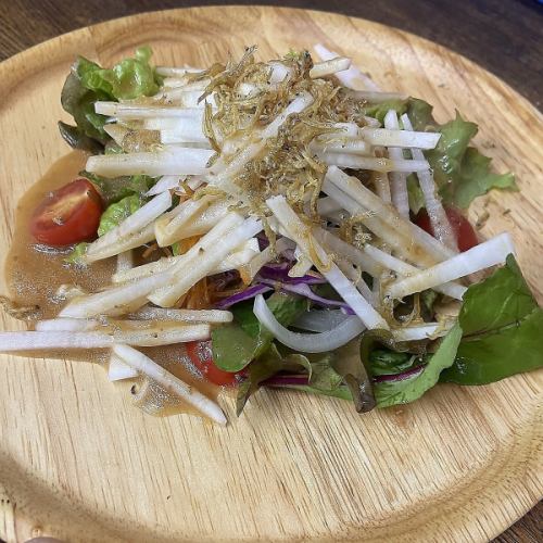 Radish and small sardine salad