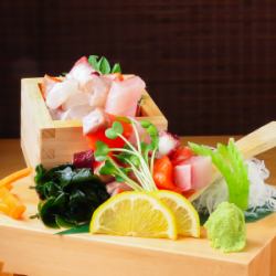 【大盛り】彩り海鮮升こぼれ