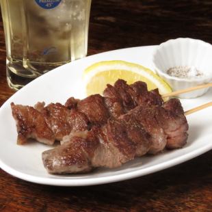 Kuroge Wagyu beef skewer grilled steak (50g 2 sticks)