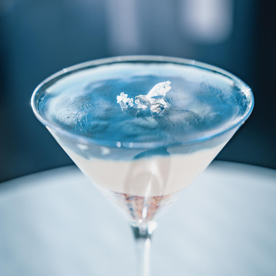 落ち着いた店内でごゆっくり料理とお酒ををお楽しみください。