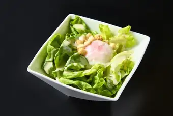 温玉シーザーサラダ