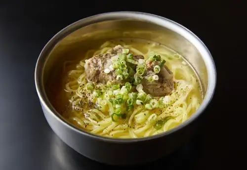 近江牛テールラーメン