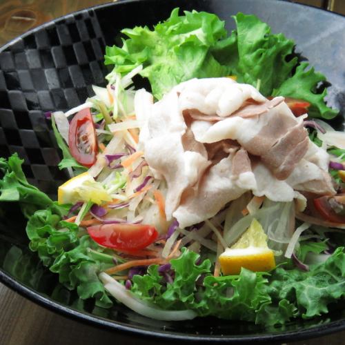 Black pork cold shabu-shabu salad / grilled black pork shabu-shabu salad