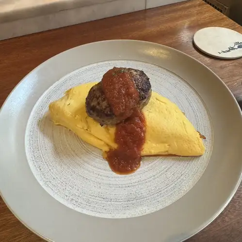 The random omelet rice for October is "Adult's version of a child's omelet rice."