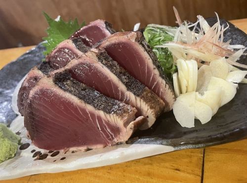 生カツオのタタキ