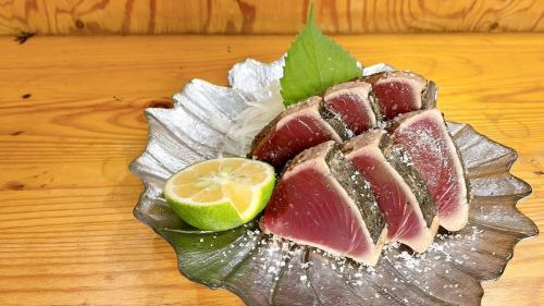 藁焼き料理を堪能あれ♪