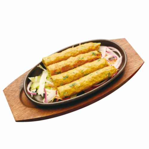 シークカバブ(4p)/タンドリーチキン(2p)/チキンティッカ(4p)
