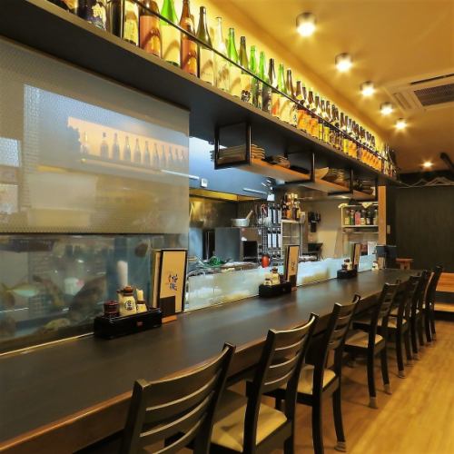 <p>We also have counter seats and tatami rooms that can be used by one person.It&#39;s perfect for a quick drink after work, a family meal, or a date.In addition, please enjoy our specialty dishes and sake.</p>