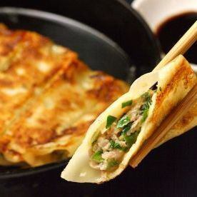 Iron pot dumplings
