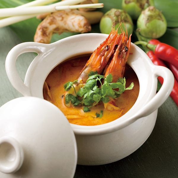 トムヤムクン　有頭海老を贅沢に用いた世界三大スープ