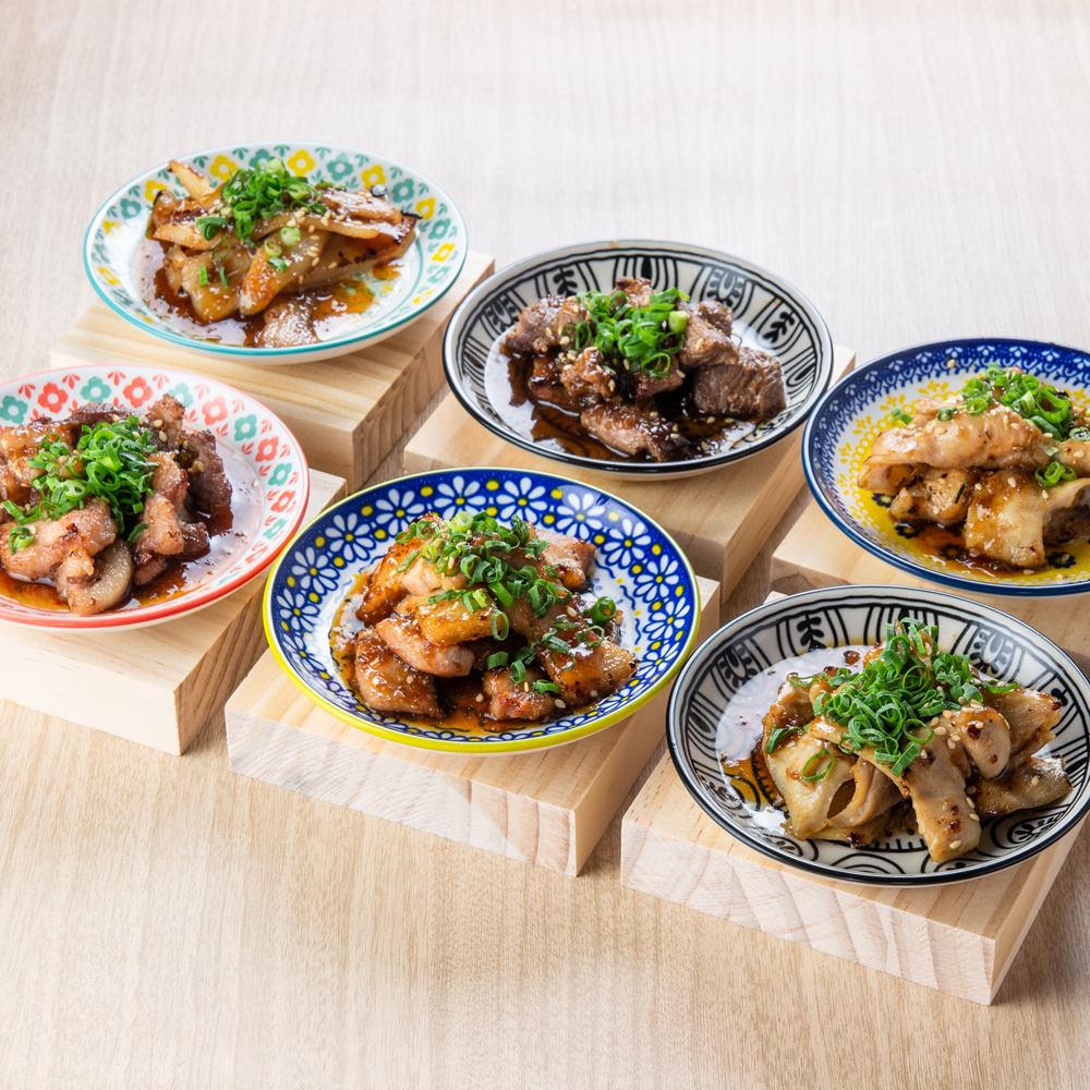 焼き鳥はもちろん、敢えて串に刺さない焼きとんもおすすめ！