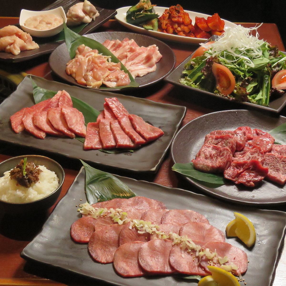 お昼から、美味しいお肉とお酒をお楽しみください！