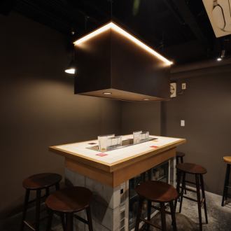 Table seats for 6 people ♪ Available for 2 to 6 people! The stylish interior with indirect lighting is perfect for a date or girls' night out ♪ We have a wide variety of food and sake, so you can use it for a variety of occasions! 2 Please feel free to use us at your next meeting!