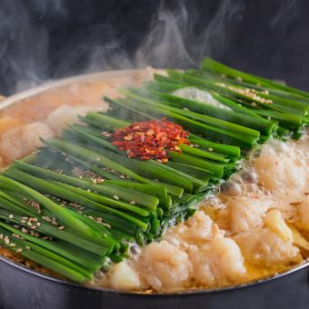 『초인기 숯구이 떡 냄비 코스 90분 음료 뷔페 첨부』 대마 벚꽃의 유케나 자랑의 야키토리・디저트 전 8품 4500엔