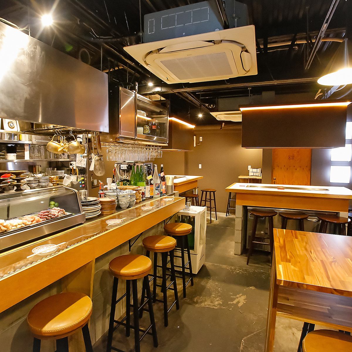 멋진 점내에서 고집 중화를 즐기세요 ♪