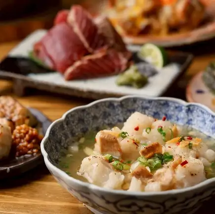 [Enjoy the 0-Style Course] Live abalone grilled right in front of you & stewed offal! Yakitori and clay pot rice - 9 dishes in total (90 minutes all-you-can-drink included) 4,500 yen
