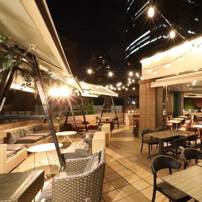 Open terrace seating♪