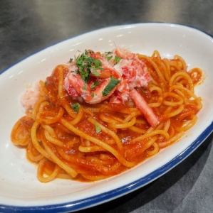 蟹たっぷり！蟹のトマトソースパスタ