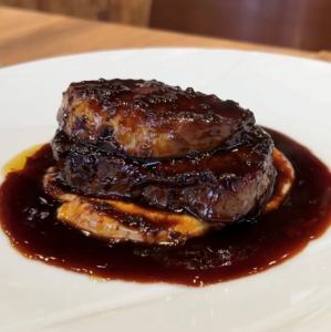 Rossini with beef fillet and foie gras