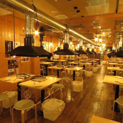 [Horumonyaki]具有人气和清洁感的餐厅◎