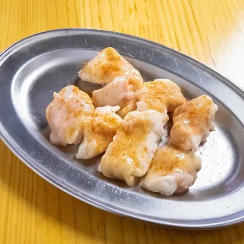 和牛 脂付き牛ホルモン（タレ・塩）