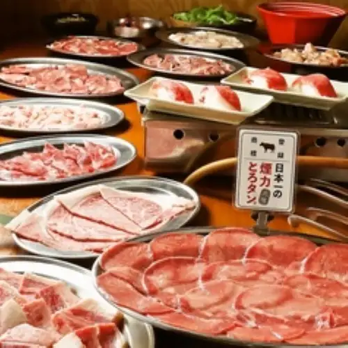 【黒毛和牛も食べられる！】煙力超贅沢コース