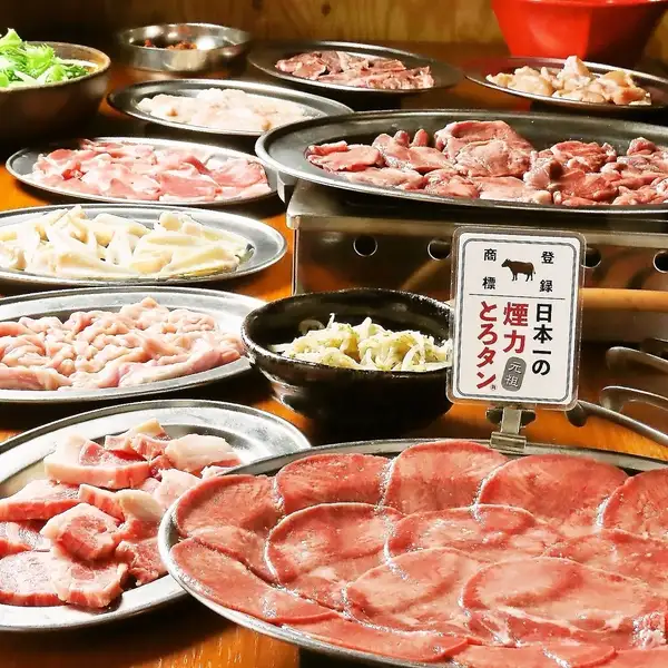 인기 메뉴가 많이 ◎ 음료 무제한 코스 3980 엔에서 준비!
