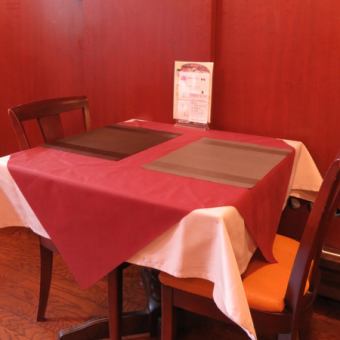 It is recommended for date for couple or couple ♪ table seat with two seats.Please have a special moment in the bistro style.