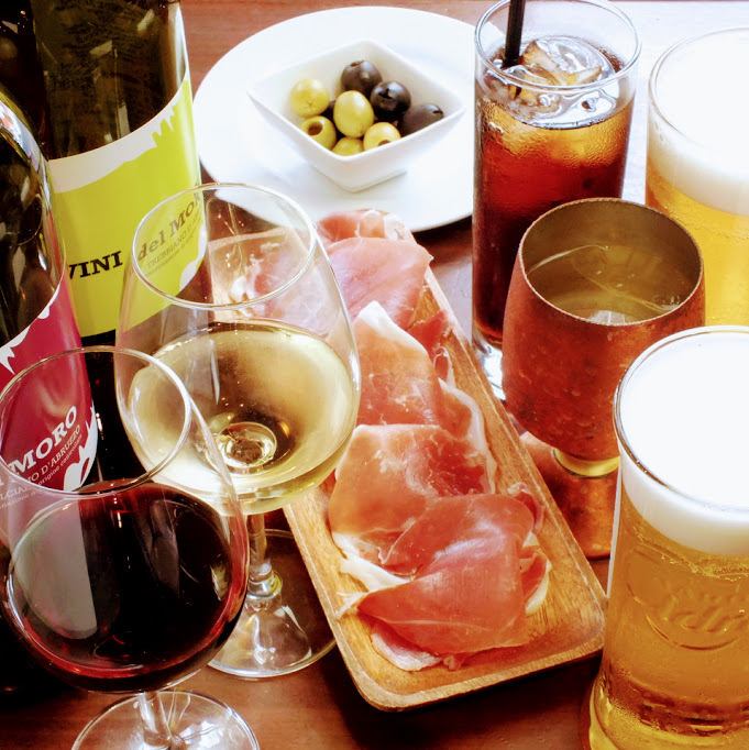 ハードシードルやハウスワインも飲み放題で2時間1500円！