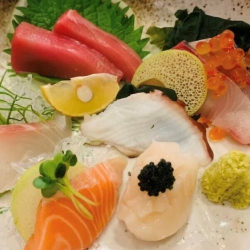 刺身盛り合わせ