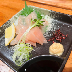 Chicken fillet sashimi (only when in stock)