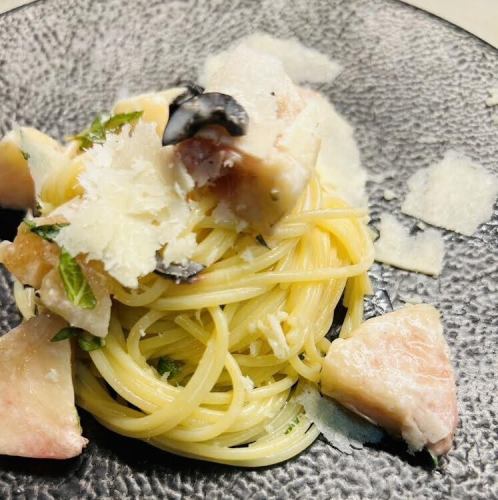 冷製　桃のクリームソースパスタ