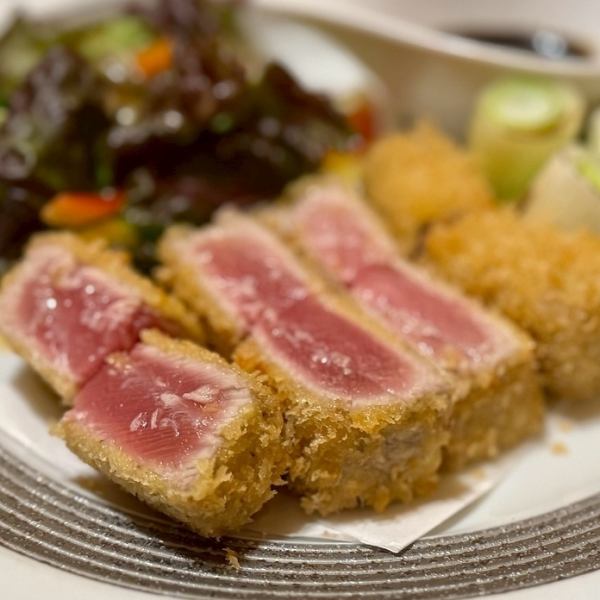 お酒に合う逸品揃い！サイドメニューも充実！