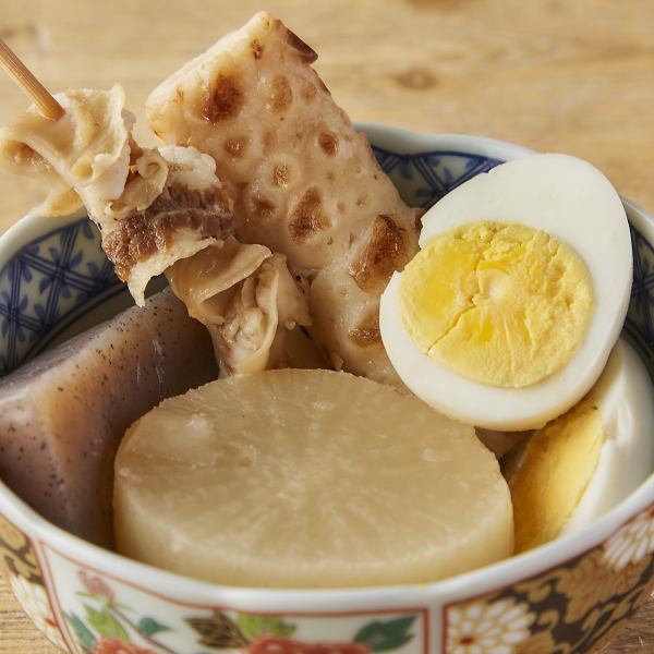 【必ず食べてほしい一品です】毎日出汁を取り煮込んでいる名物おでん