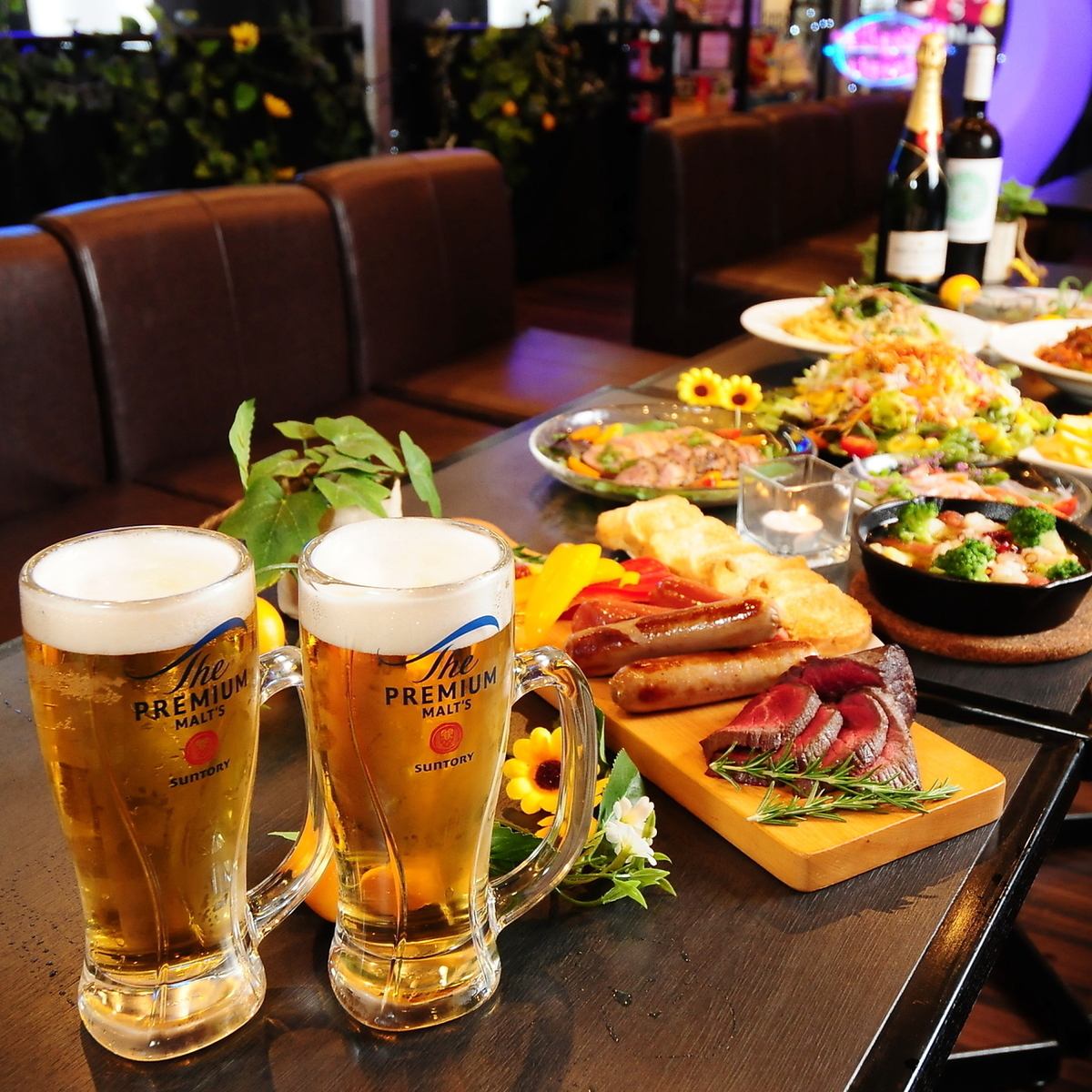 涼しいビアガーデン★食べ飲み放題付きコースあり、カラオケも！