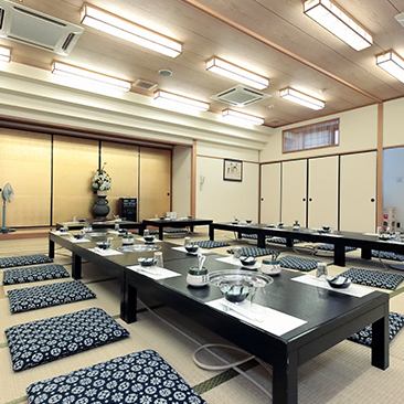 [Private banquet ◎] Private room for up to 60 people.The large banquet hall is spacious so you can freely arrange your desk.Secretary's preview is also welcome.