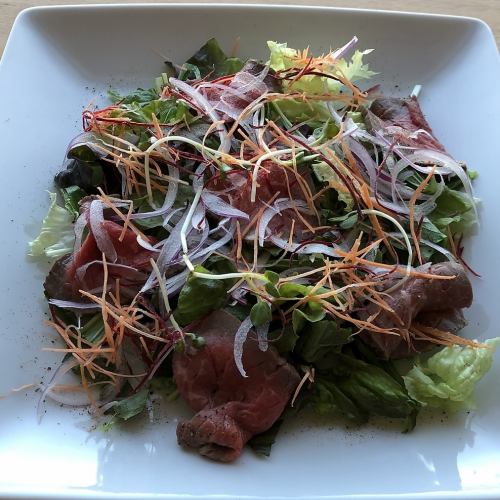 Roast beef salad