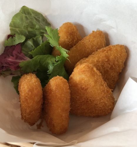 Fried cheese (5 pieces)