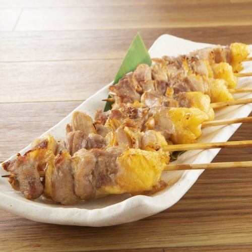 Domestically produced pure chicken skewers (with sauce and salt)